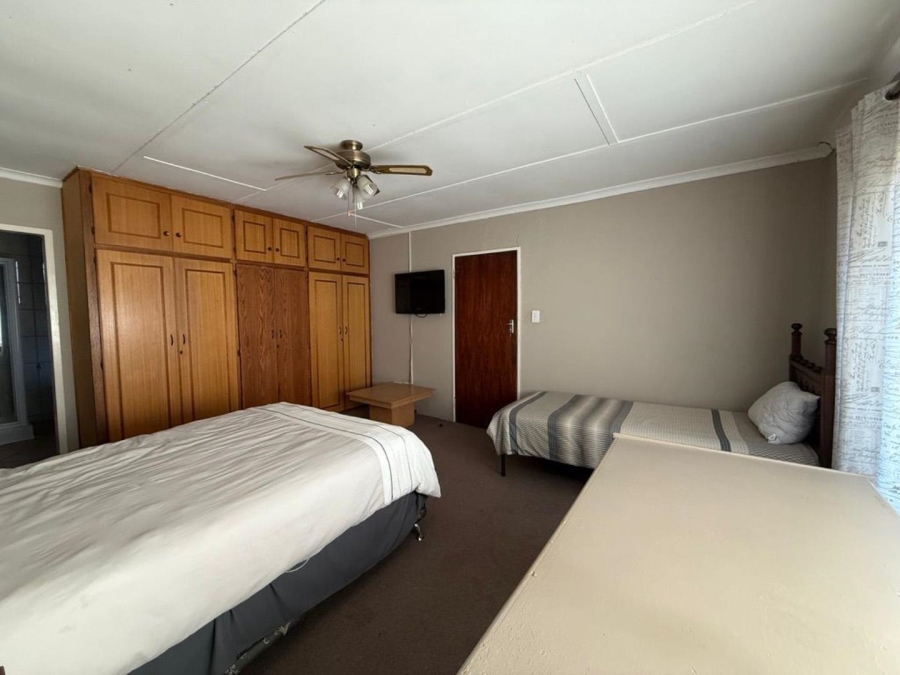 4 Bedroom Property for Sale in Afrikaskop Free State